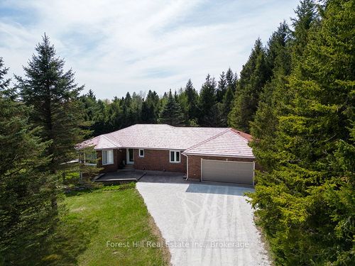 494502 Traverston Rd, Markdale, ON, N0C1H0 | Card Image