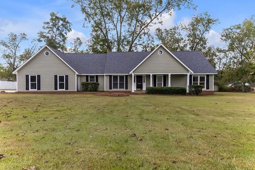 4504 Wellington Woods Dr, Hahira, GA, 31632-3108 | Card Image