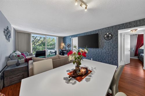 2f-1800 N Andrews Ave, Fort Lauderdale, FL, 33311-3901 | Card Image