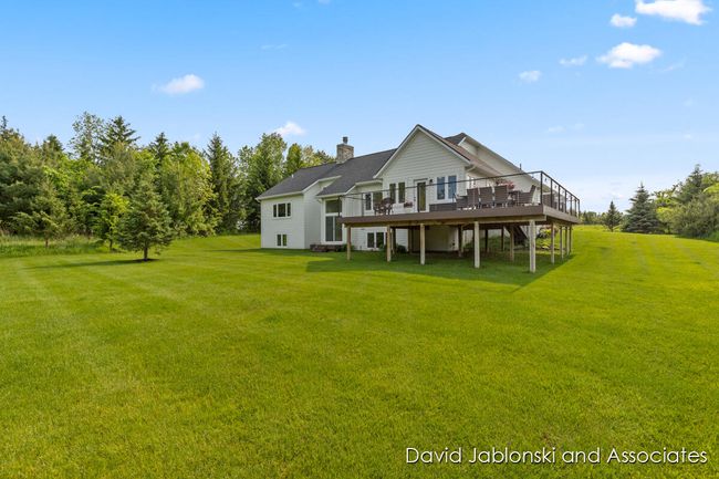 9410 Sanborn Ave Se, House other with 3 bedrooms, 3 bathrooms and null parking in Alto MI | Image 42