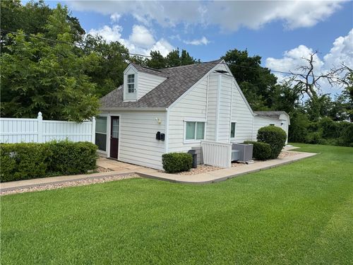 apt-a-600 W Dexter Dr, College Station, TX, 77840-2924 | Card Image