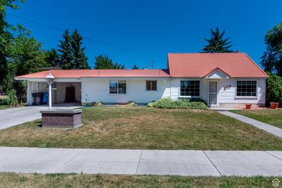 277 E Center St, House other with 3 bedrooms, 1 bathrooms and 3 parking in Smithfield UT | Image 1