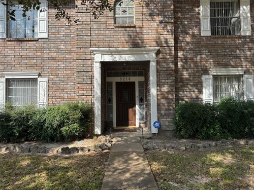 9218 Prairie Trails Dr, Spring, TX, 77379-4439 | Card Image