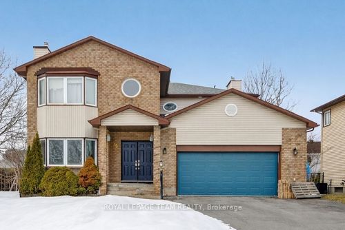 35 Hartin St, Stittsville, ON, K2S1B9 | Card Image