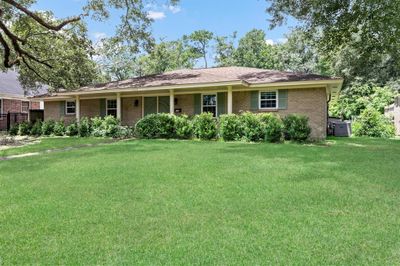 155 Manor Ave, House other with 4 bedrooms, 2 bathrooms and null parking in Beaumont TX | Image 2