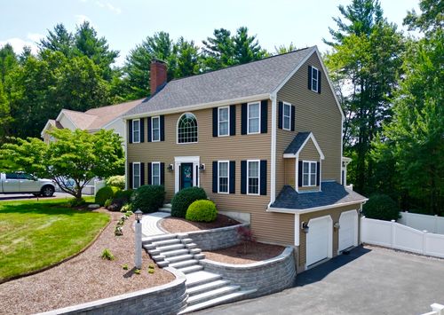 100 Eliab Latham Way, East Bridgewater, MA, 02333-2464 | Card Image