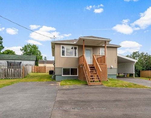 b-101 Main St E, Almonte, ON, K0A1A0 | Card Image