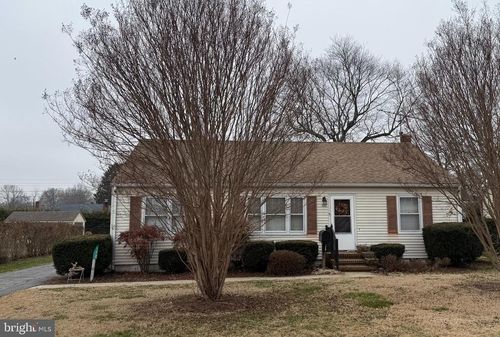 112 Elm St, CHESTERTOWN, MD, 21620-1204 | Card Image