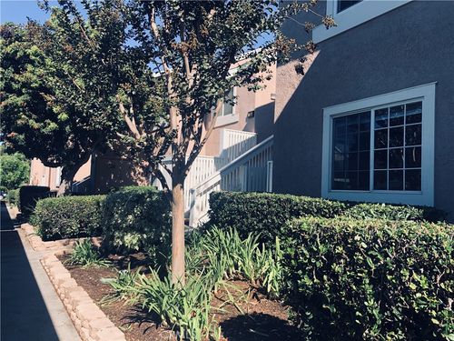 70 Greenfield, Irvine, CA, 92614 | Card Image