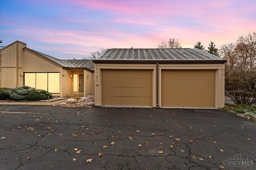 8051 Timbertree Way, West Chester, OH, 45069 | Card Image