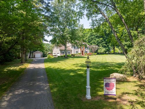 427 Long Mountain Rd, New Milford, CT, 06776-4801 | Card Image