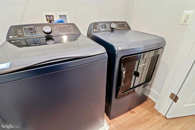 21740 Charing Cross Ter, Townhouse with 3 bedrooms, 4 bathrooms and null parking in BROADLANDS VA | Image 33