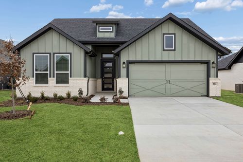 812 Tesslynn Ave, Godley, TX, 76044-1210 | Card Image