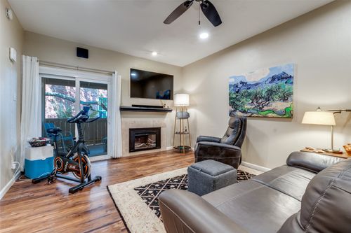 apt-624-8601 Park Ln, Dallas, TX, 75231-1317 | Card Image