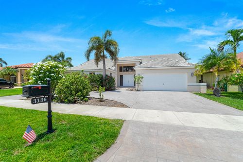 3136 Peachtree Cir, Davie, FL, 33328-6705 | Card Image