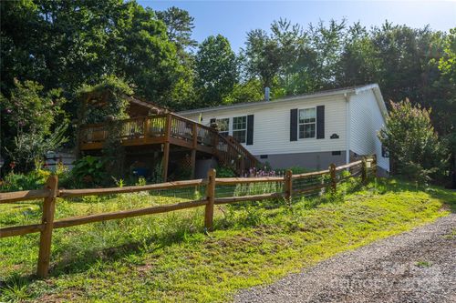 25 Asa Ct, Black Mountain, NC, 28711-9204 | Card Image