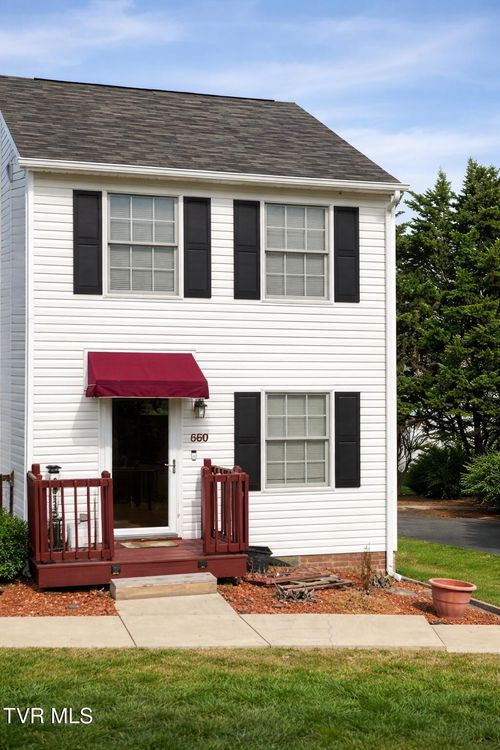 660-660 Beaverview Dr, Bristol, VA, 24201-1826 | Card Image