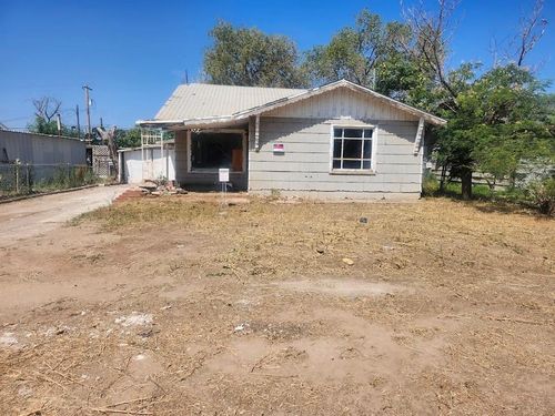 807 Lexington St, Plainview, TX, 79072-7021 | Card Image