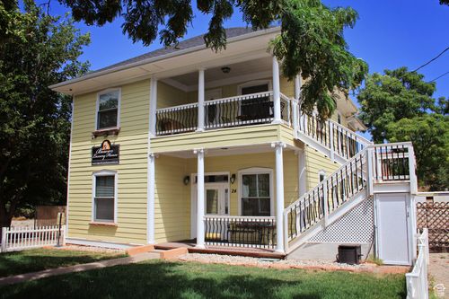 24 W 200 N, Moab, UT, 84532-2329 | Card Image