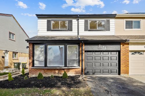 9128 Hollyberry Ave, Des Plaines, IL, 60016-4218 | Card Image