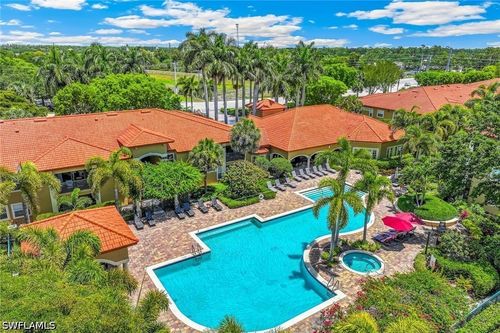 518-8920 Colonnades Court E, BONITA SPRINGS, FL, 34135 | Card Image
