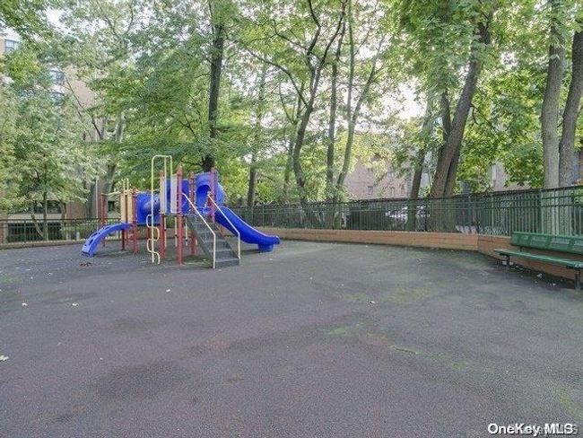 Playground | Image 29