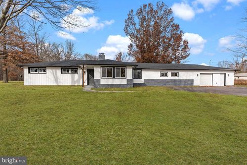 333 Fairhill Rd, HATFIELD, PA, 19440-1143 | Card Image