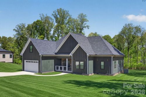 2002 Plain Field Dr, Bessemer City, NC, 28016-6771 | Card Image