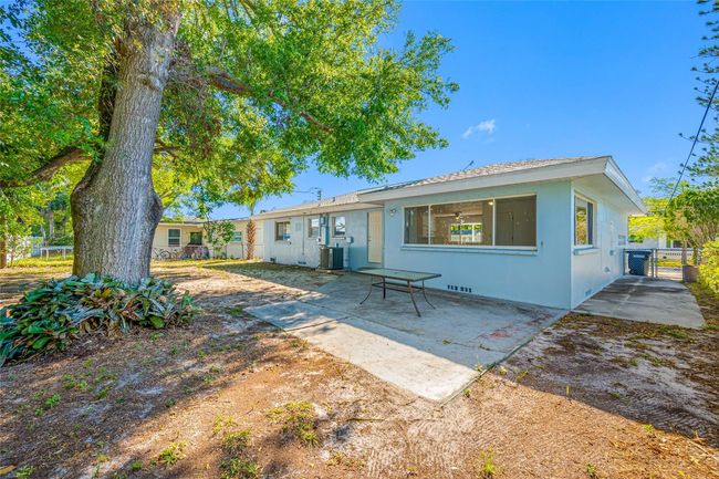 1431 Kings Hwy, House other with 2 bedrooms, 2 bathrooms and null parking in CLEARWATER FL | Image 64
