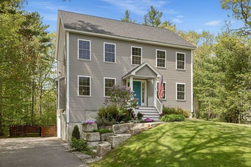 16 Bayview Dr, Eliot, ME, 03903-1137 | Card Image