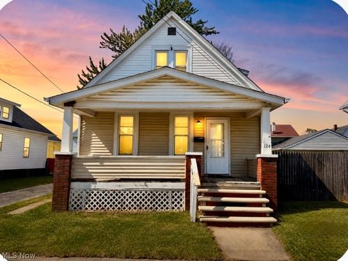124 W 32nd St, Lorain, OH, 44055-1120 | Card Image