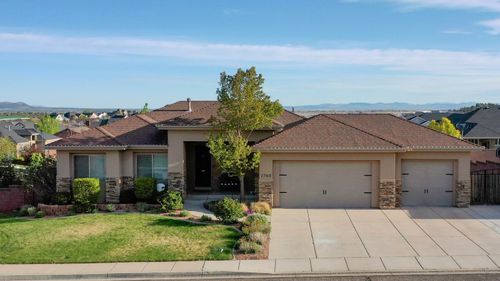 2760 W 425 S, Cedar City, UT, 84720-6739 | Card Image