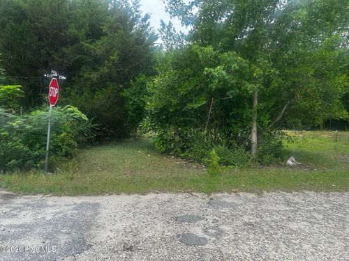 003 S 22nd Ave, Dillon, SC, 29536 | Card Image