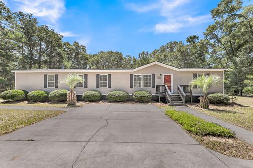 5215 Maybank Hwy, Wadmalaw Island, SC, 29487-7085 | Card Image