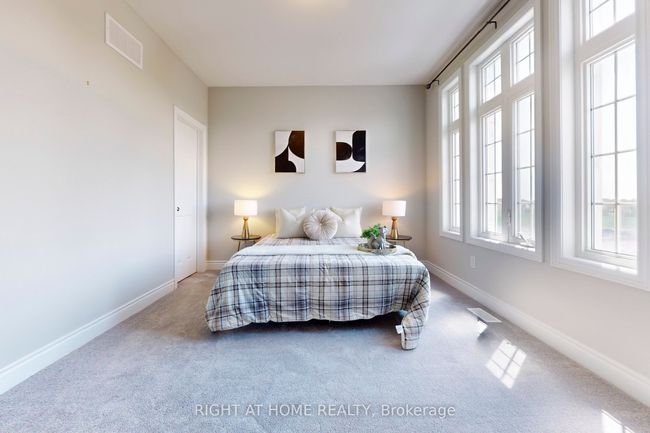 19 Creedon Cres, House other with 5 bedrooms, 4 bathrooms and 2 parking in Ajax ON | Image 37