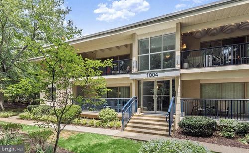 apt-203-1004 Primrose Rd, ANNAPOLIS, MD, 21403-5172 | Card Image