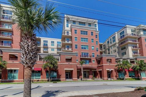 806-150 Bee Street, Charleston, SC, 29401 | Card Image