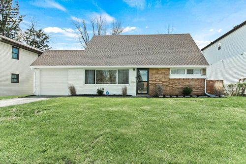 4685 E Livingston Ave, Columbus, OH, 43227-2107 | Card Image