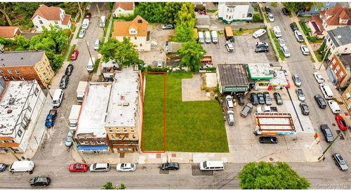 22 Mount Vernon Ave, Mount Vernon, NY, 10550-5819 | Card Image