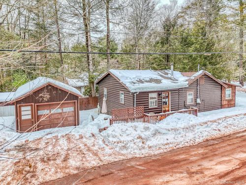 36 W Read Ave, Smallwood, NY, 12778 | Card Image