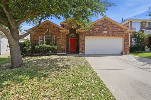 6361 Redeagle Creek Dr, Fort Worth, TX, 76179-4706 | Card Image
