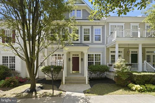 530 Gentlewood Sq, PURCELLVILLE, VA, 20132-3398 | Card Image