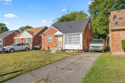 20553 Vaughan St, Detroit, MI, 48219-1419 | Card Image