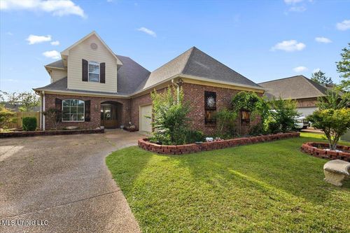 115 Provonce Park, Brandon, MS, 39042-5009 | Card Image