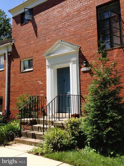 3382 Martha Custis Dr, ALEXANDRIA, VA, 22302-2115 | Card Image