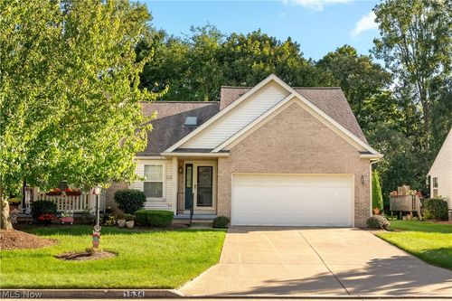 1534 Southpointe Cir Ne, Canton, OH, 44714-1167 | Card Image