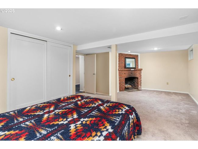 Bedroom-Lower | Image 21