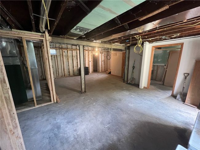 179 Dillon Rd, House other with 3 bedrooms, 3 bathrooms and null parking in Elizabeth PA | Image 16