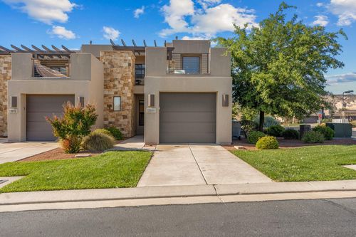 1668 W Escapes Dr, St George, UT, 84770-5499 | Card Image