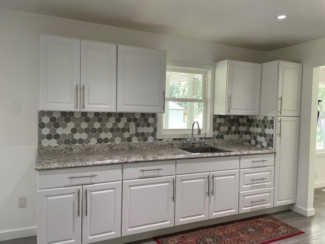 Kitchen | Image 22